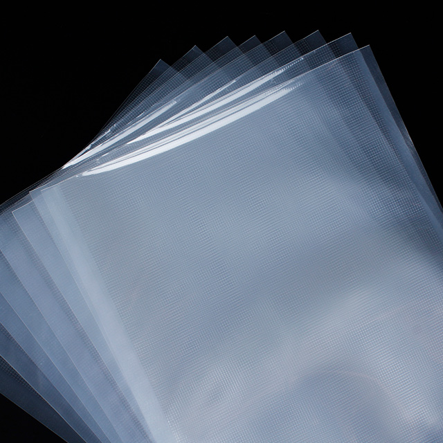 Keep Your Food Fresher for Longer with our Innovative Vacuum Sealing Bags
